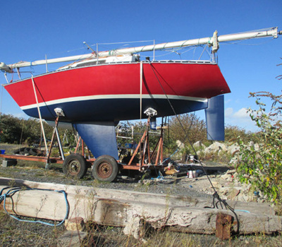 Ristrutturazione dello yacht Traper 300